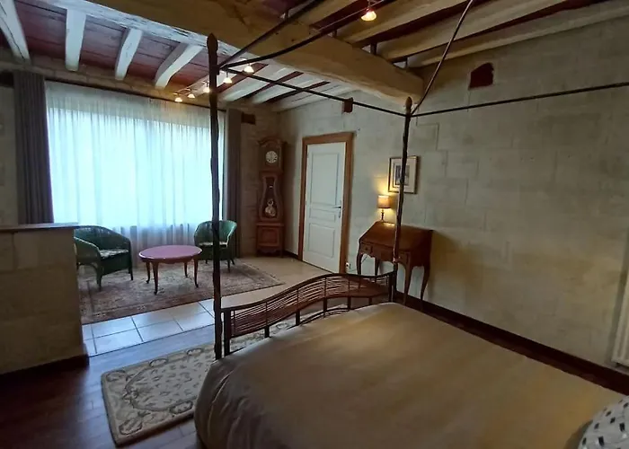 Le Logis De La Tour * Loudun