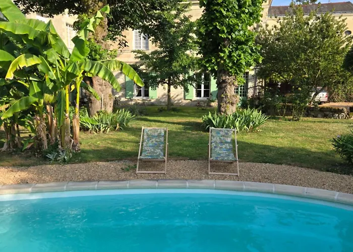 Le Logis De La Tour Loudun